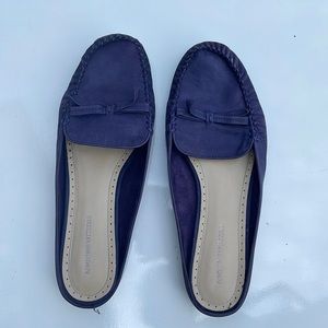 Adrienne Vittadini Purple Suede Flat Sandals with bow - size 9.5 Women’s flats